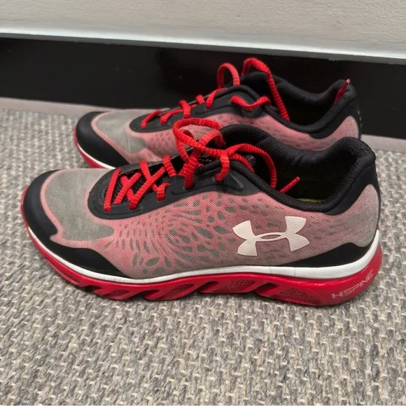 Under Armour Venom Spine Black & Red Sneaker Mens Size 10 - Picture 7 of 9